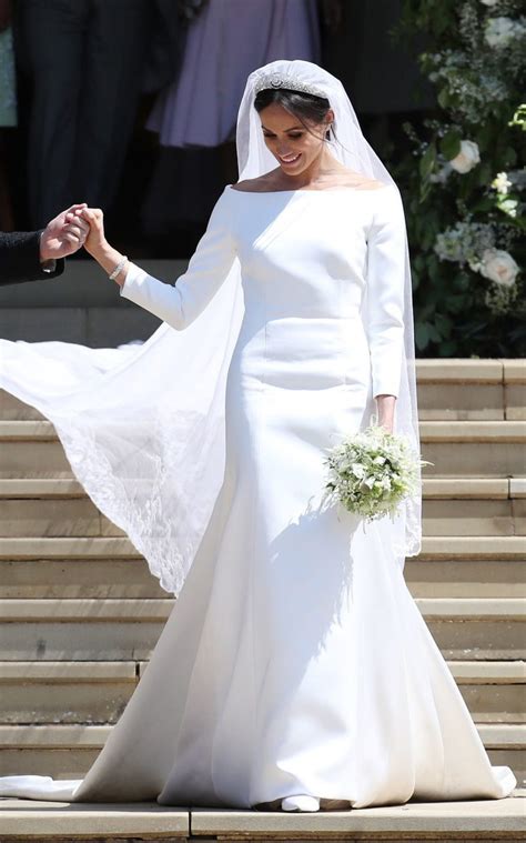 givenchy kleid megan|All the Details of Meghan Markle's Givenchy Wedding Dress.